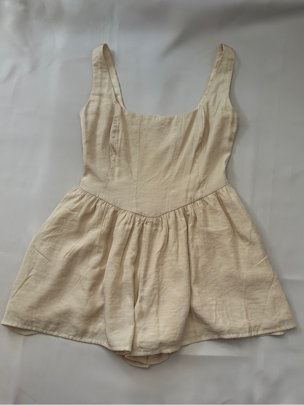 Princess Polly Cream Romper Playsuit Size US 6 Fairy Coquette Grad Summer Brunch